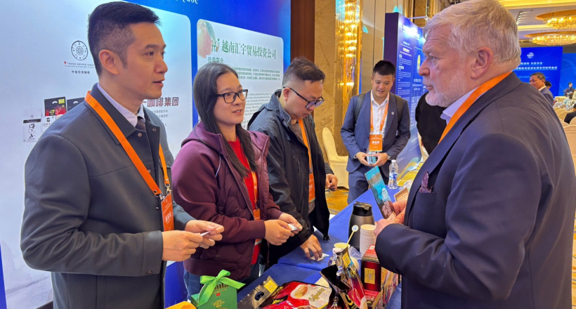 Bộ Công Thương tổ chức Tuần lễ giới thiệu, quảng bá sản phẩm xuất khẩu đặc sắc Việt Nam tại Trường Sa, tỉnh Hồ Nam, Trung Quốc