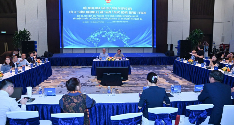 Hội nghị giao ban xúc tiến thương mại với hệ thống thương vụ Việt Nam ở nước ngoài: Thúc đẩy khu vực kinh tế tư nhân hội nhập sâu rộng