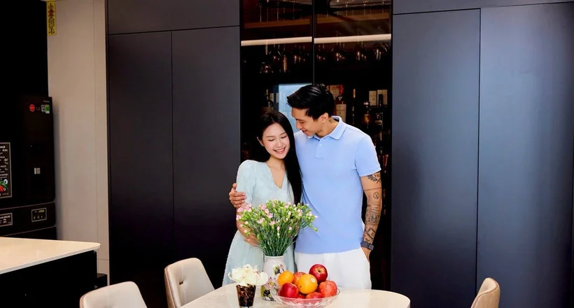 “Đột nhập” biệt thự 4 tầng của danh thủ Đoàn Văn Hậu và bà xã Doãn Hải My