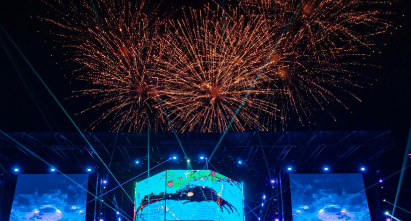 Concert của siêu sao G-DRAGON thăng hoa giữa đại dương ánh sáng Ocean City