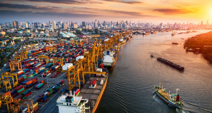 Xuất nhập khẩu Việt Nam hướng tới mốc 1.000 tỷ USD: “Cú lột xác” ngoạn mục chuẩn bị cho phép màu kinh tế mới