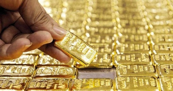 Thủ tướng yêu cầu thực hiện ngay các giải pháp ổn định thị trường vàng