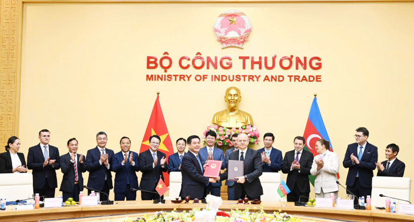 Khóa họp 3 Ủy ban liên chính phủ về các vấn đề kinh tế - thương mại và hợp tác khoa học - kỹ thuật Việt Nam - Azerbaijan