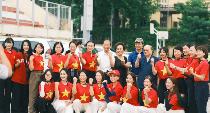 Khối diễu hành Doanh nhân Việt Nam ráo riết tập luyện, sẵn sàng thực hiện nhiệm vụ A80