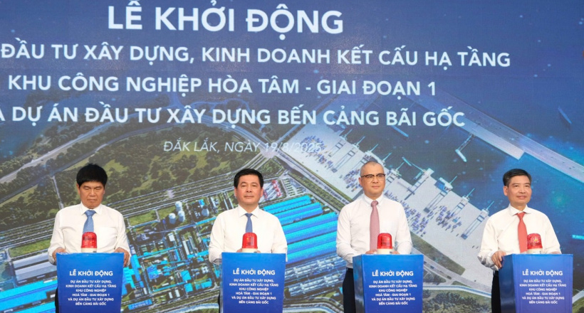 Bộ trưởng Nguyễn Hồng Diên dự Lễ khởi công các dự án trọng điểm tại Đắk Lắk