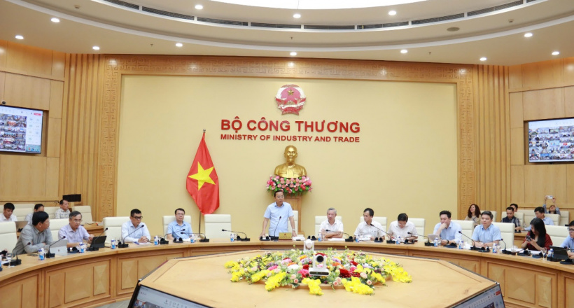 Hội nghị Sơ kết triển khai cơ chế mua bán điện trực tiếp và phát triển năng lượng tái tạo, năng lượng mới