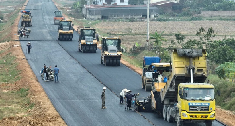 Nhiều “ông lớn” tham gia dự án đầu tư công lãi đậm