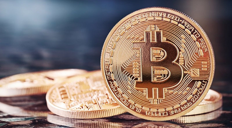 Giá Bitcoin lao xuống đáy 6 tuần