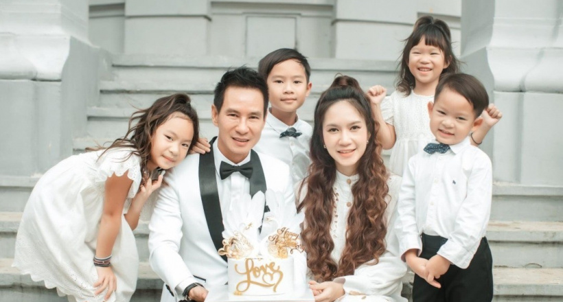 "Đạo diễn nghìn tỷ" Lý Hải và cuộc sống viên mãn với vợ trẻ kém 17 tuổi