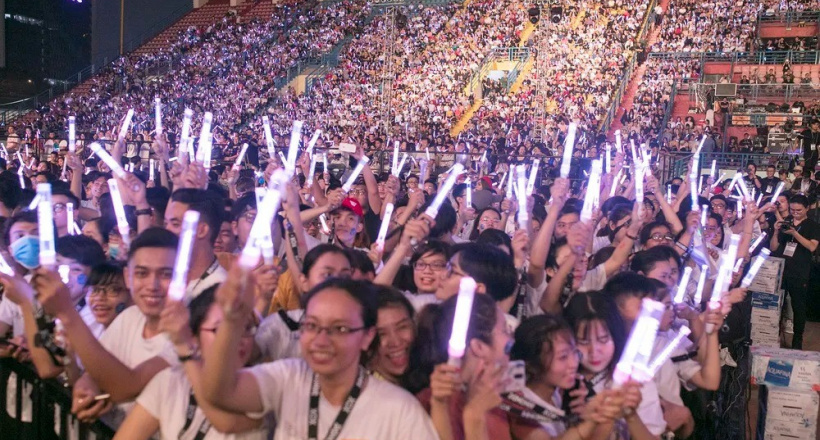 Khi thần tượng K-pop trở thành những đại sứ văn hóa