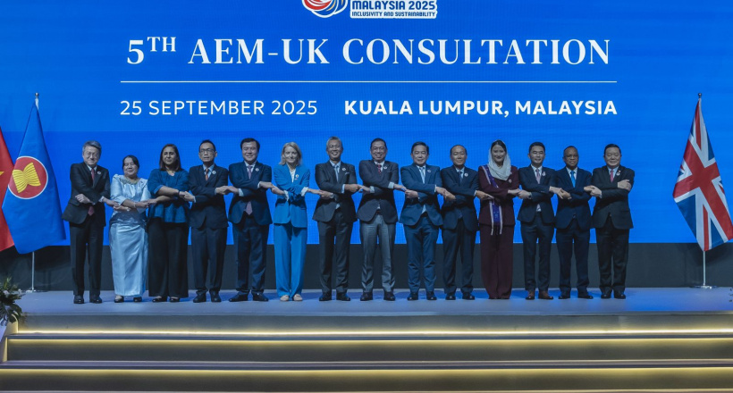 Các Hội nghị tham vấn cấp bộ trưởng kinh tế giữa ASEAN và các đối tác: Úc, Niu Di-lân, Vương quốc Anh, Liên Minh Châu Âu, Đông Á và Hiệp định đối tác kinh tế toàn diện khu vực