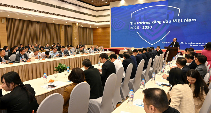 Bộ Công Thương tổng kết công tác điều hành, cung ứng xăng dầu năm 2025, triển khai nhiệm vụ năm 2026