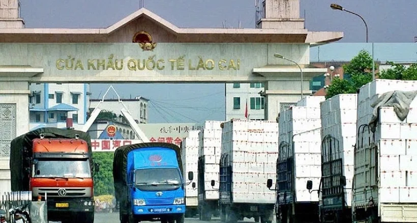 Bộ Nông nghiệp và Môi trường chủ động, khẩn trương triển khai các biện pháp tháo gỡ tình trạng ùn tắc nông sản tại cửa khẩu