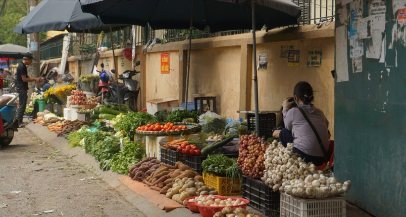 Danh sách chi tiết 75 chợ cóc, điểm kinh doanh tự phát bị Hà Nội giải tán đầu năm 2026