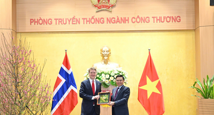 Quyền Bộ trưởng Bộ Công Thương làm việc với Bộ trưởng Phát triển quốc tế Na Uy