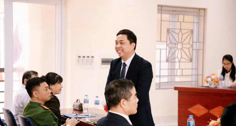 Sức thuyết phục từ hành động: Doanh nhân Vũ Gia Luyện nhận tín nhiệm tuyệt đối của cử tri