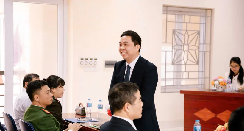 Sức thuyết phục từ hành động: Doanh nhân Vũ Gia Luyện nhận tín nhiệm tuyệt đối của cử tri