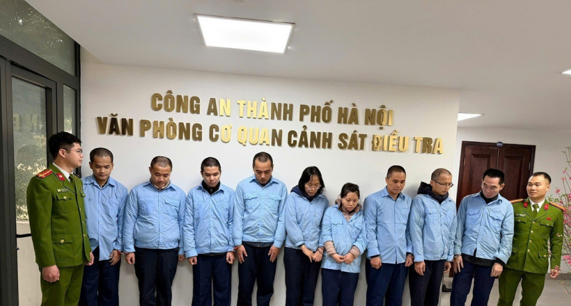 9 đối tượng lập "ma trận" lừa 318 tỷ đồng của một ngân hàng tại Hà Nội