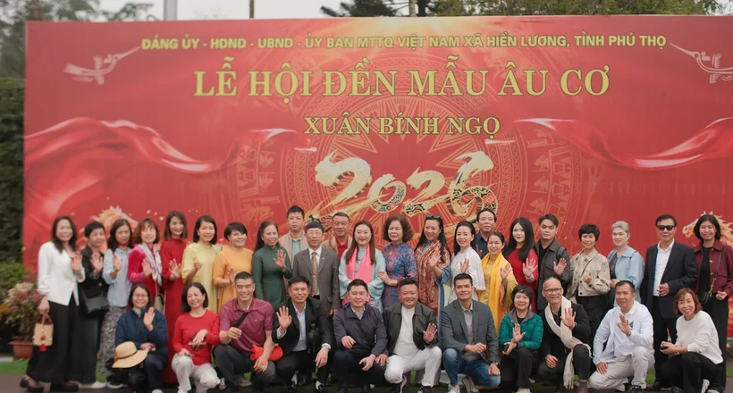 Đoàn doanh nhân VACOD - HBA hành trình về miền đất Tổ, dâng hương tưởng nhớ Tổ Mẫu Âu Cơ và các Vua Hùng
