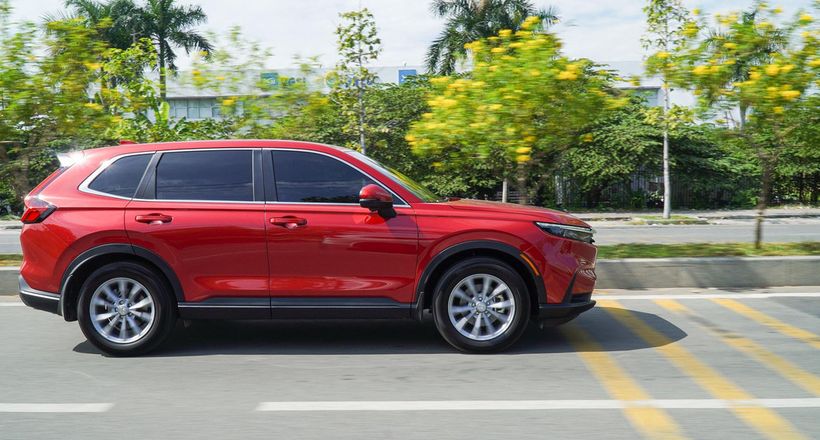 Honda CR-V mới được nâng cấp tính năng an toàn, giá chỉ từ 1,039 tỷ đồng