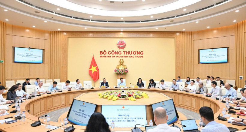 Xây dựng Chiến lược phát triển ngành Công Thương hướng tới mục tiêu tăng trưởng hai con số