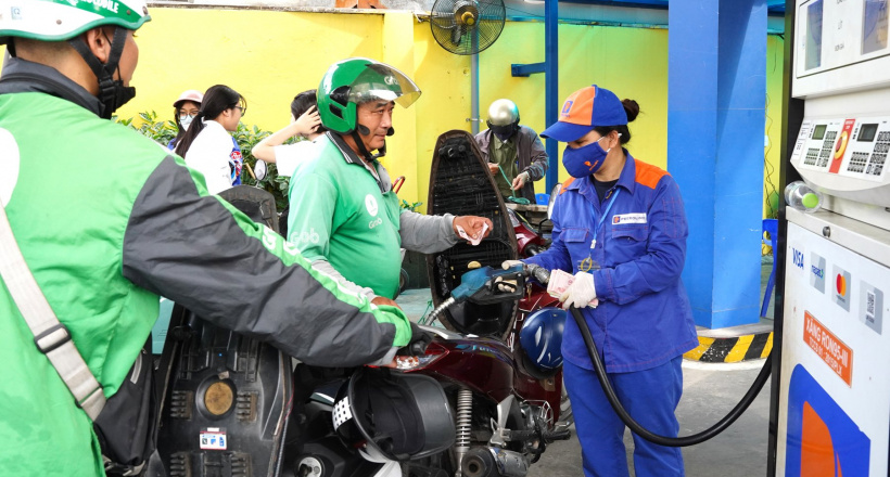 Giữ ổn định thị trường xăng dầu trước biến động toàn cầu: Cần sự đồng hành của doanh nghiệp và người dân