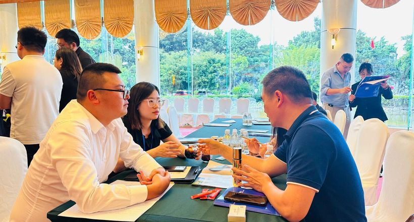 Việt – Trung: Mở rộng không gian hợp tác kinh tế, thương mại lưu vực sông Hồng