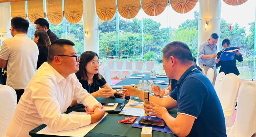 Việt – Trung: Mở rộng không gian hợp tác kinh tế, thương mại lưu vực sông Hồng