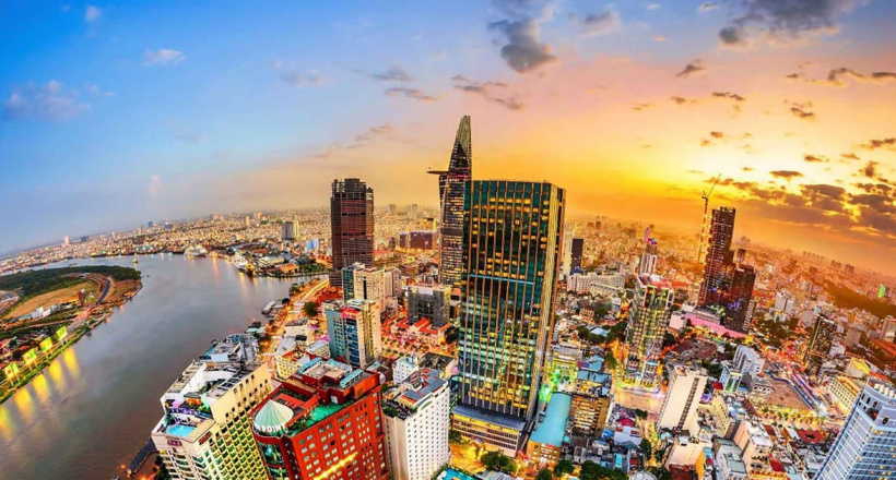 UOB: Kinh tế Việt Nam duy trì sức chống chịu tốt giữa áp lực lạm phát, tỷ giá và biến động năng lượng