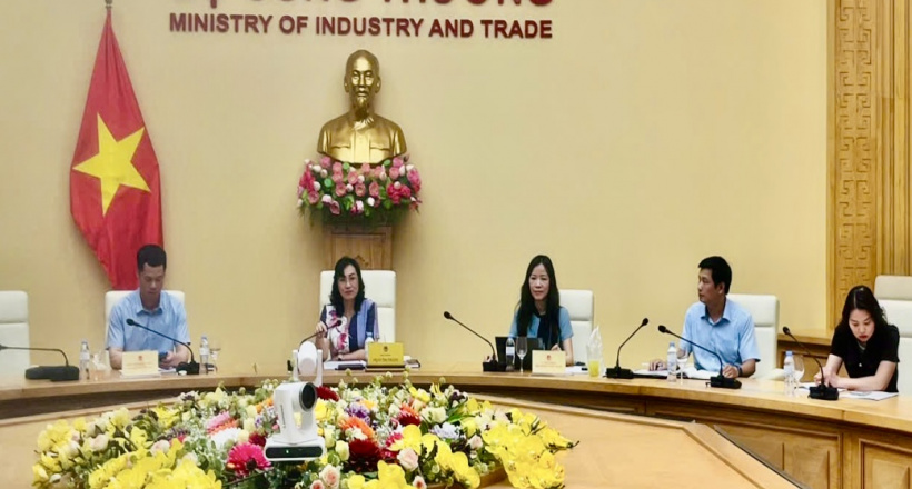 Thứ trưởng Phan Thị Thắng làm việc với tỉnh Quảng Trị về xây dựng Hiệp định thí điểm Khu kinh tế - thương mại qua biên giới chung Lao Bảo - Densavan