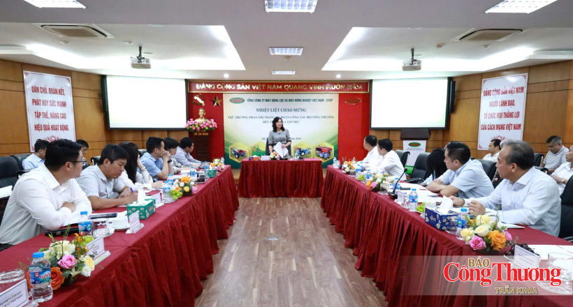 Thứ trưởng Phan Thị Thắng làm việc với Tổng công ty Máy động lực và Máy nông nghiệp Việt Nam - CTCP (VEAM)
