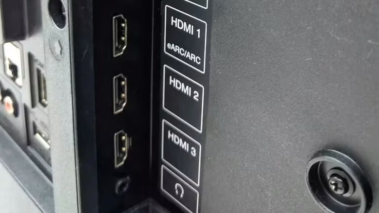 high-bandwidth-hdmi-inputs.jpg.avif