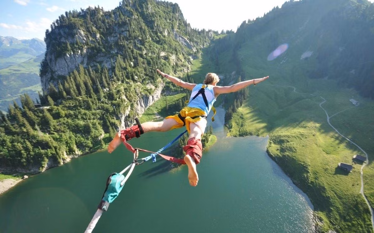 bungee-jumping-risk.jpg.avif