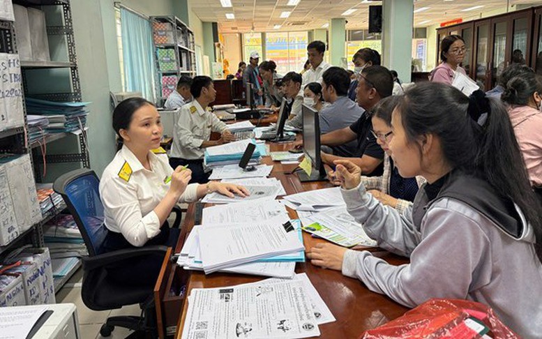 Kinh doanh không đủ 12 tháng trong năm, tính thuế thế nào?