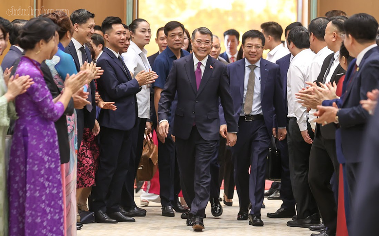 TỔNG THUẬT: Hội nghị Thường trực Chính phủ với cộng đồng doanh nghiệp