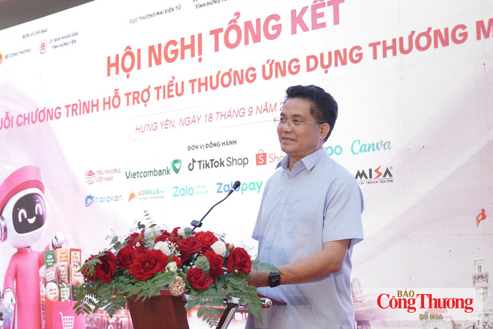 Ông Lê Quang Hòa, Phó Chủ tịch Ủy ban nhân dân tỉnh Hưng Yên phát biểu tại lễ tổng kết